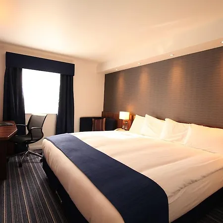 Express Leeds-east By Ihg Готель Лідс