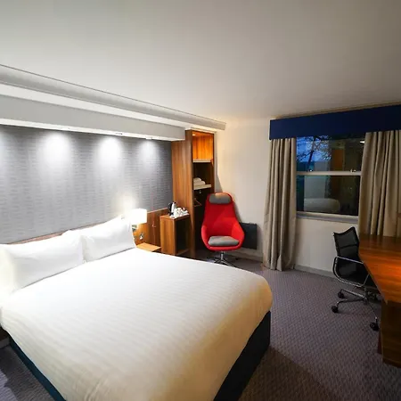 Express Leeds-east By Ihg Готель
