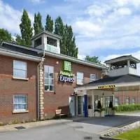 Express Leeds-east By Ihg 3* Лідс