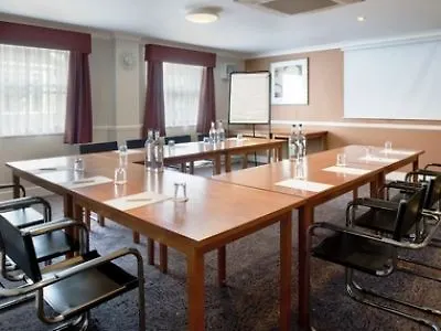 Express Leeds-east By Ihg Готель Лідс