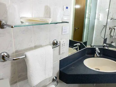 Express Leeds-east By Ihg