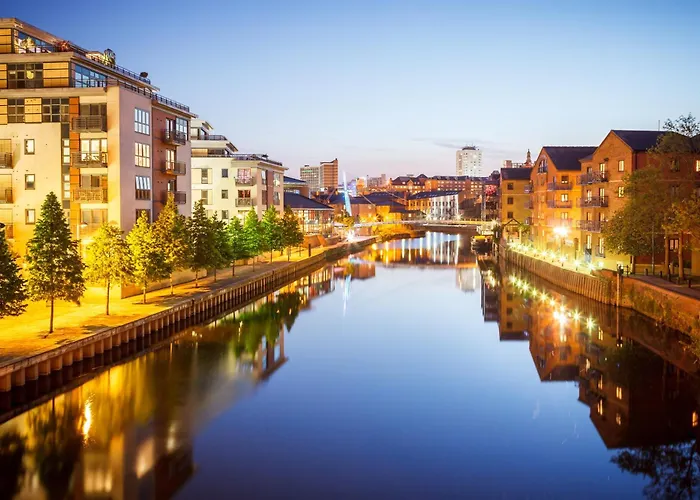 Express Leeds-east By Ihg Hotel