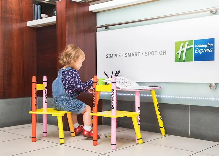 Express Leeds-east By Ihg 3*