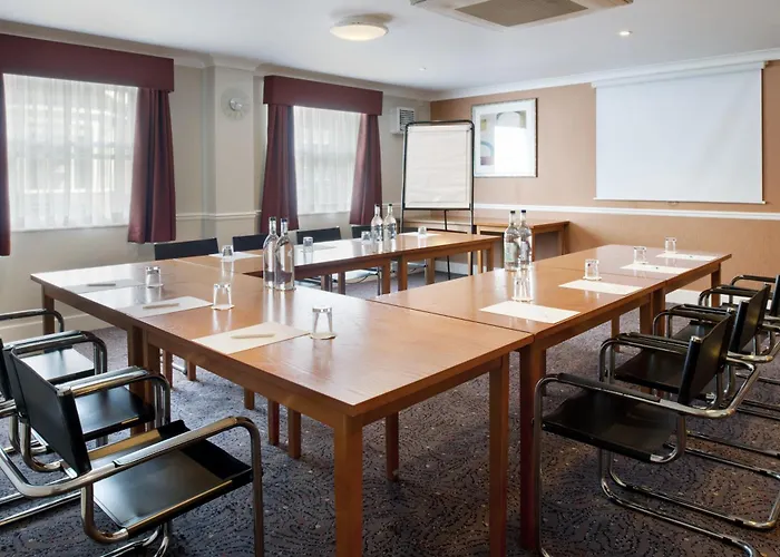 Express Leeds-east By Ihg 3* Leeds (West Yorkshire)